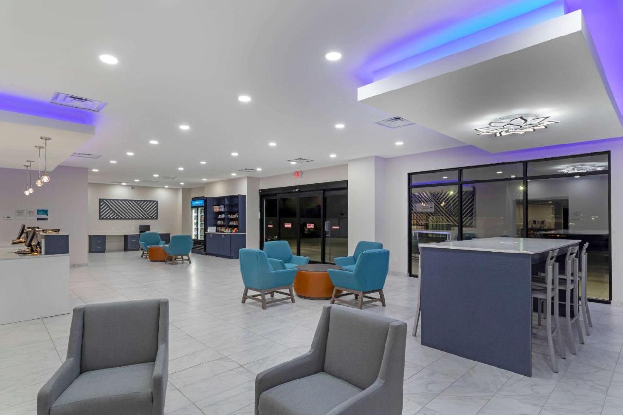 Clarion Pointe Kimball By Choice Hotels Экстерьер фото