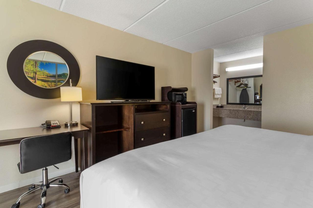 Clarion Pointe Kimball By Choice Hotels Экстерьер фото